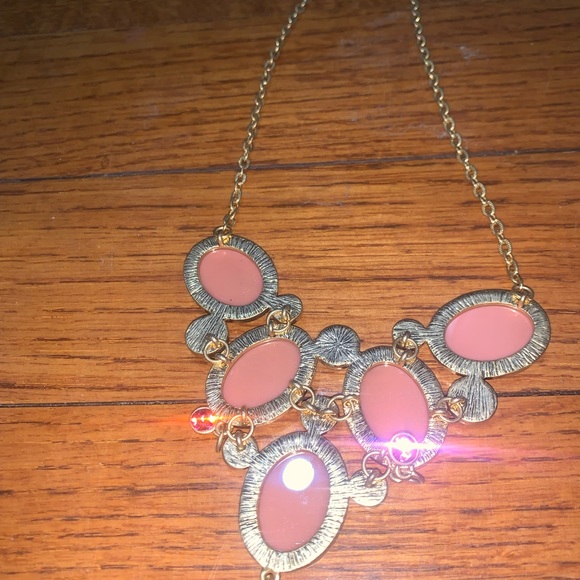 Necklace - Picture 2 of 4